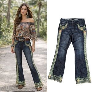 Laurie Felt Classic Bootcut
Floral Embroidery‎ Denim Blue Jeans size 8 BOHO